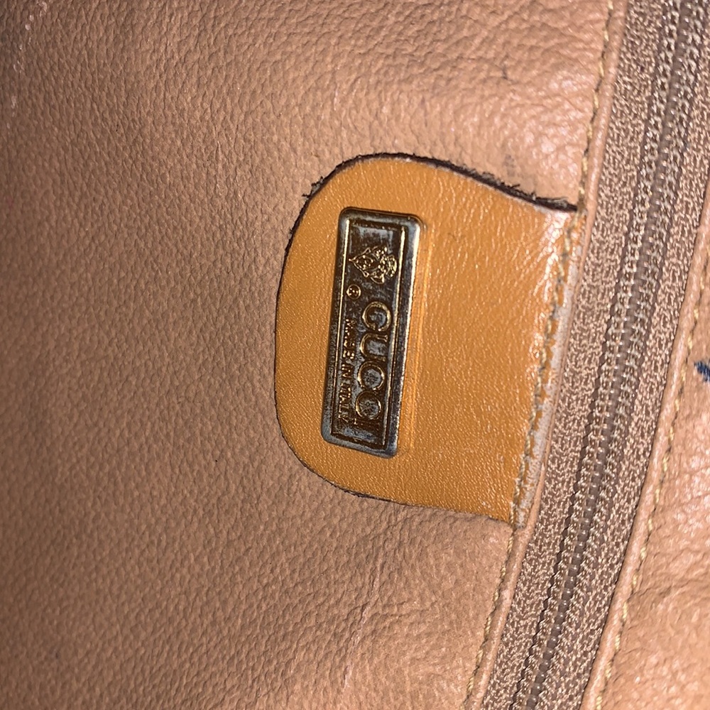 Womens Vintage Gucci Handbag in great condition - Picture 4 of 6